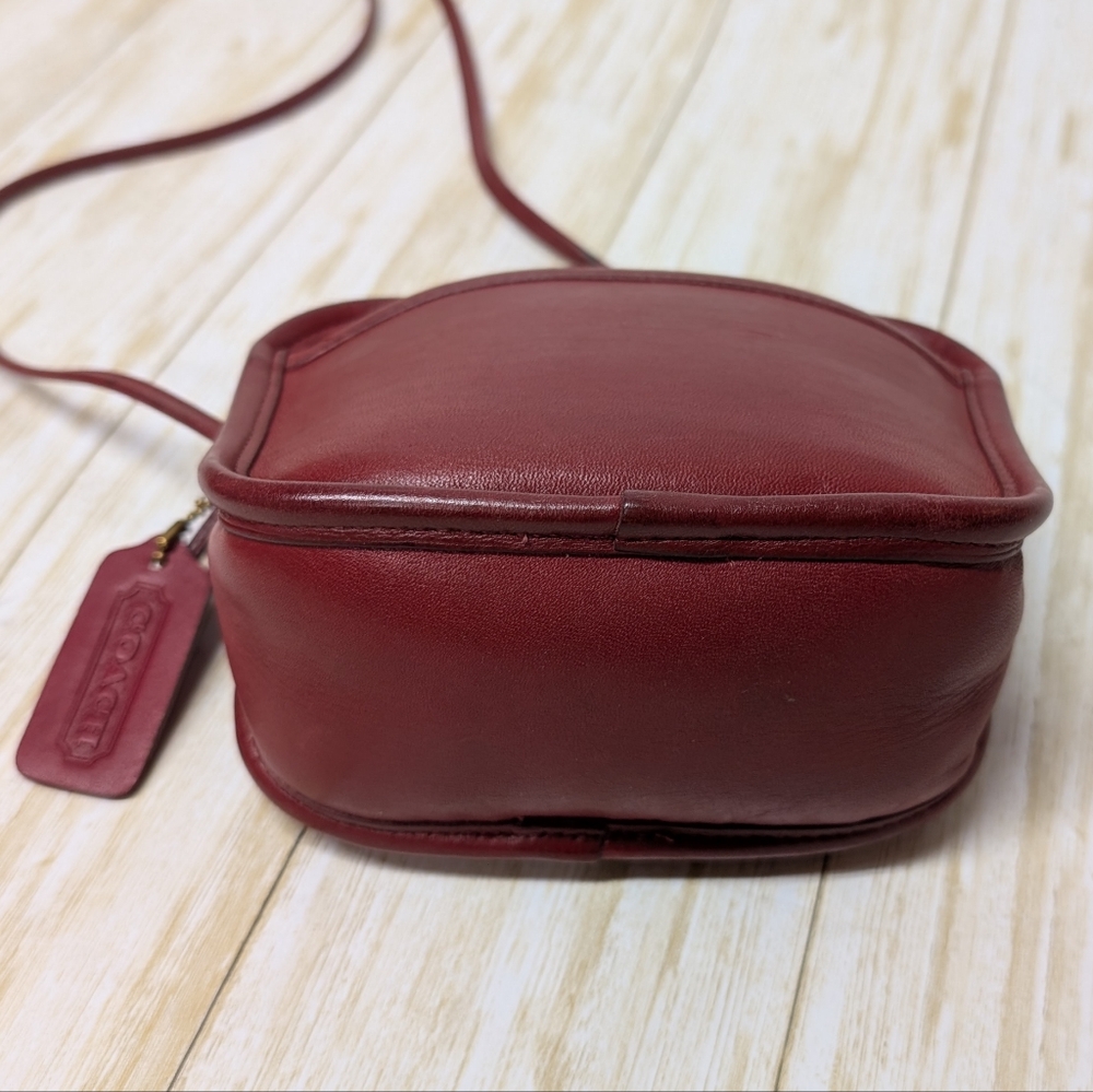 Vintage Coach Hadley Red Crossbody Bag 9935 - Picture 9 of 16